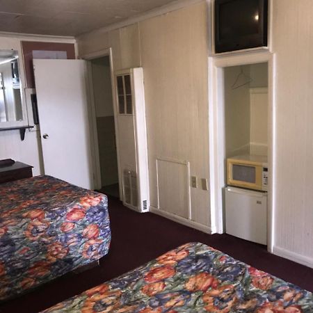 סנדוסקי Coronado Motel מראה חיצוני תמונה